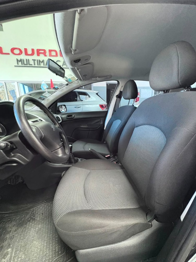 Peugeot 207 Compact XS 1.6 — foto 5